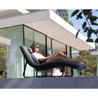 Stay Curved Lounger
